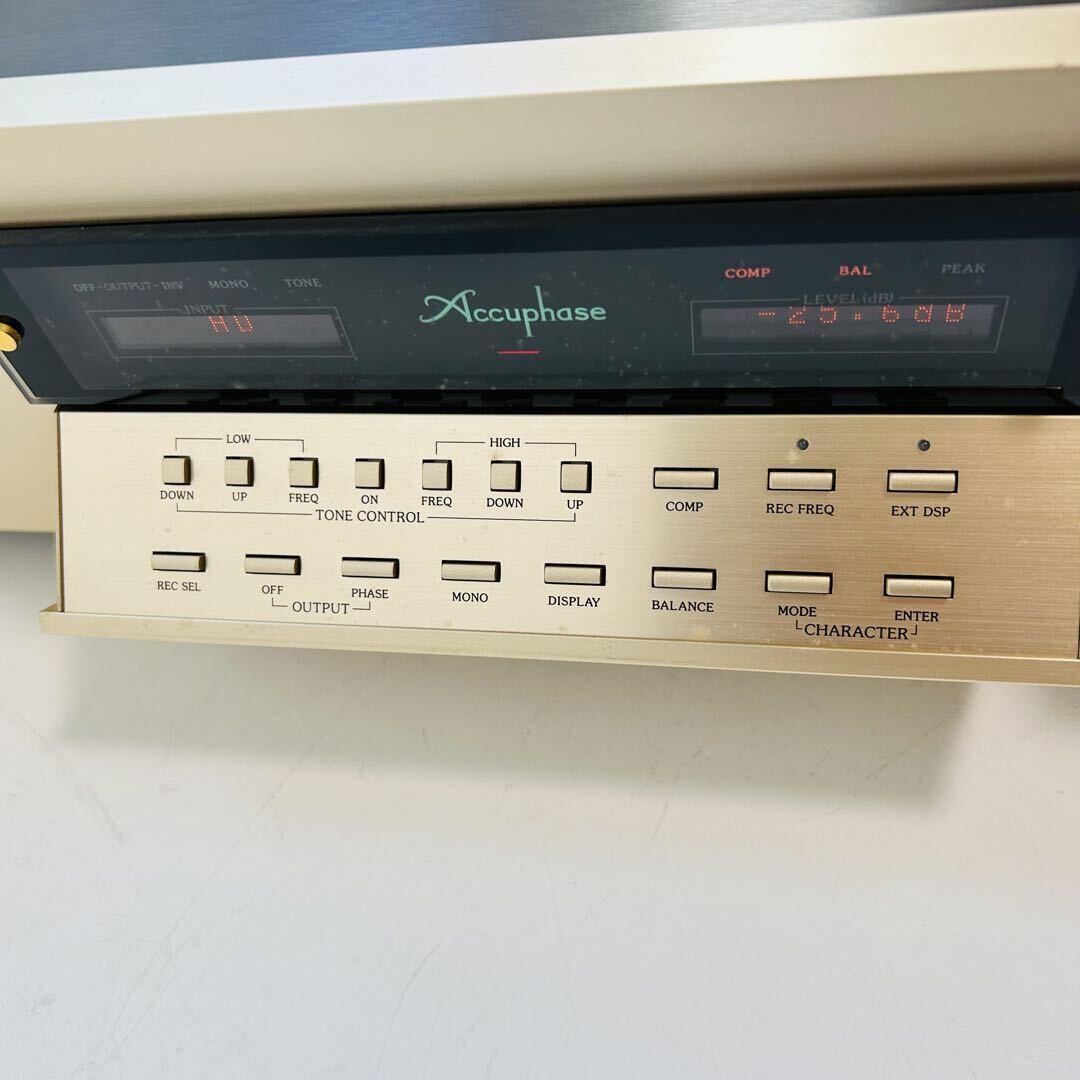 Accuphase Accuphase DC-300 digital pre-amplifier audio equipment sound 90s rare Vintage high class Y980,000(1996 year 11 month sale )
