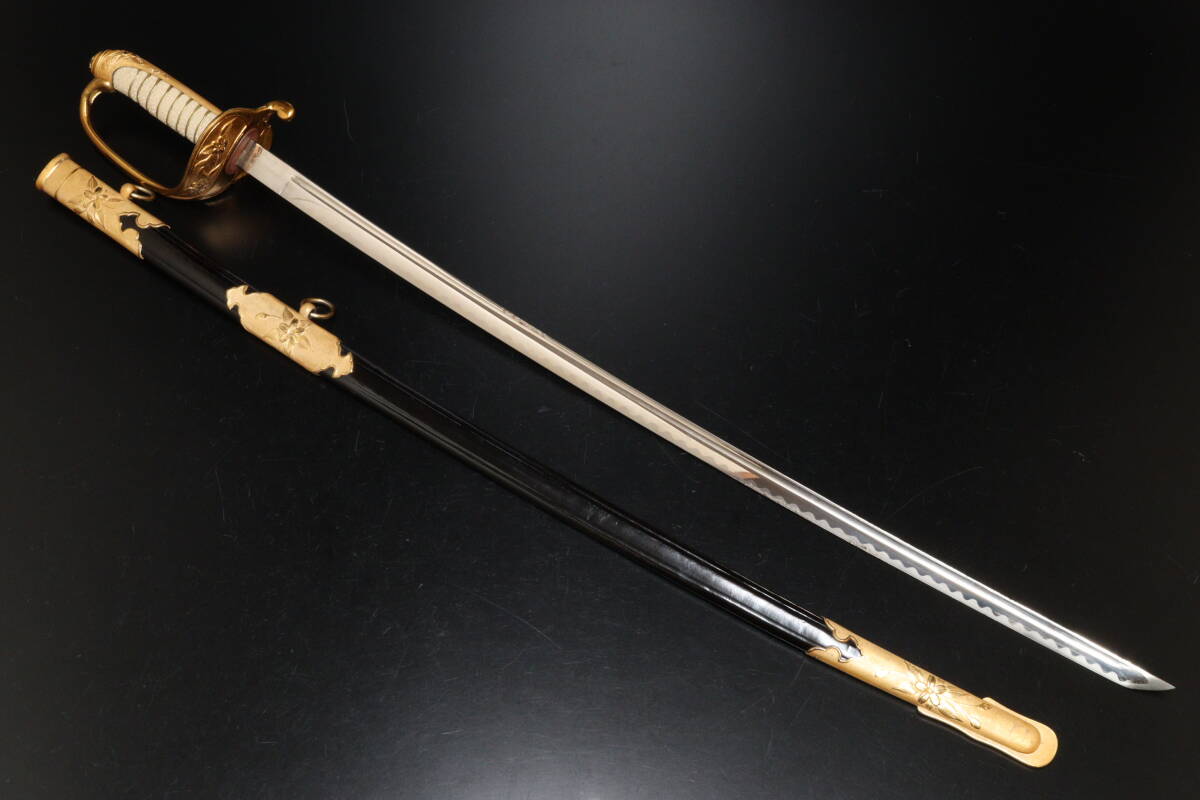 P old Japan army sa- bell finger . sword fake sword 