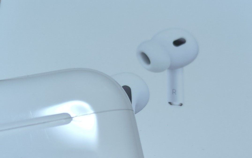 ★国内正規品★AirPodsPro第2世代 lightning版 AirPods ワイヤレスイヤホン エアーポッズ Apple