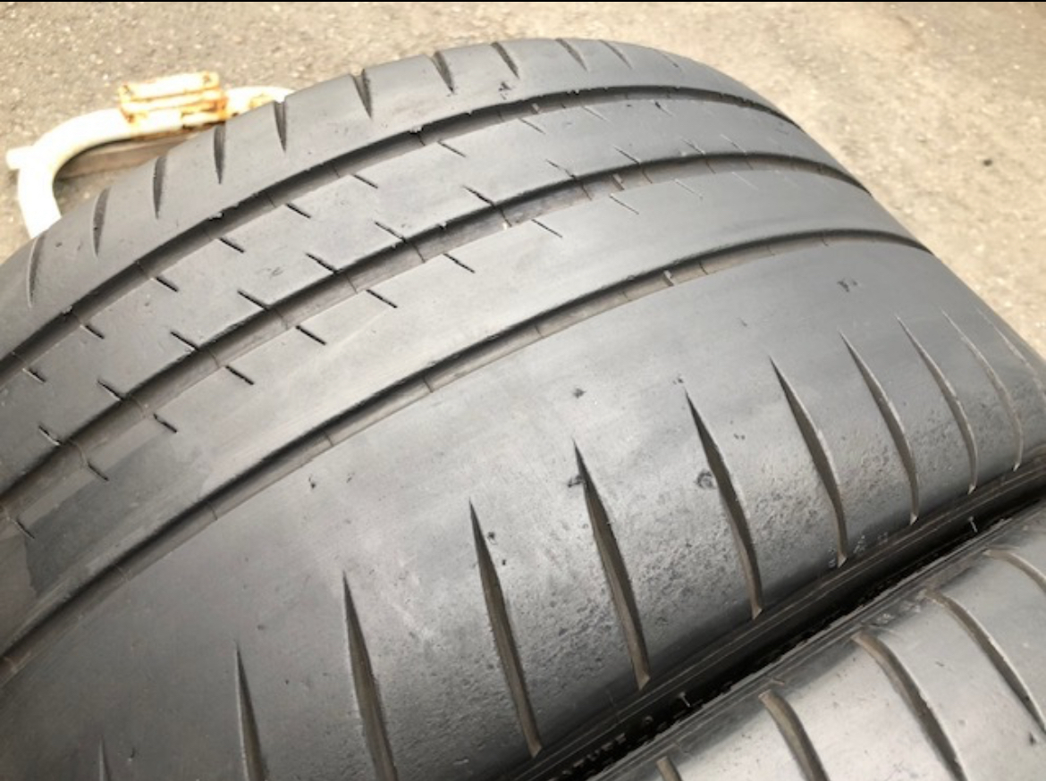 265/35R19【BMW承認】ミシュラン パイロットスポーツ カップ2 Cup2 17年製 中古品2本セット BMW 1 M1 M2 M3 M4 アルピナ の画像4