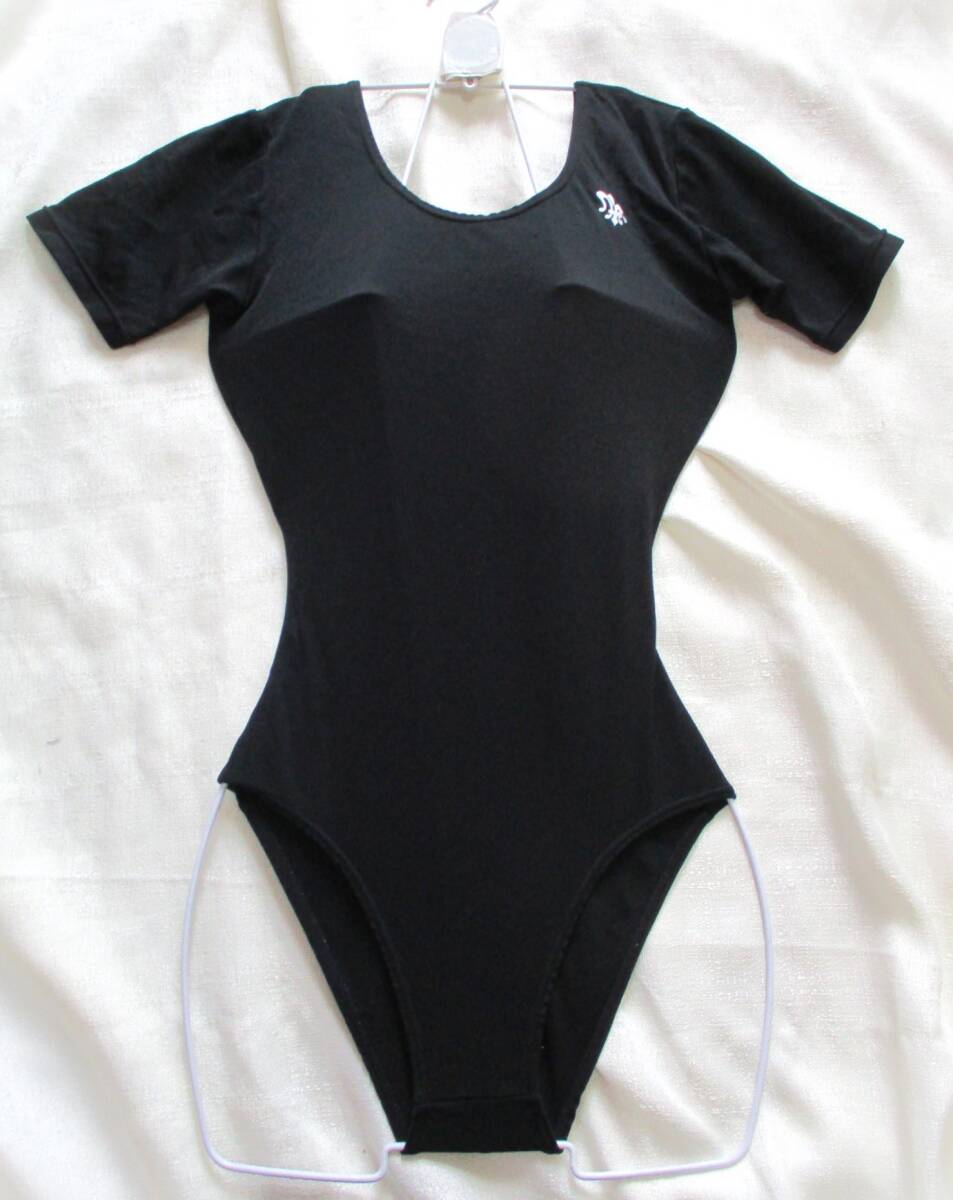  warehouse storage goods M~L about ba Rely na. chapter attaching gymnastics contest part rhythmic sports gymnastics part nylon made short sleeves Leotard designation goods? part ... white 100 .