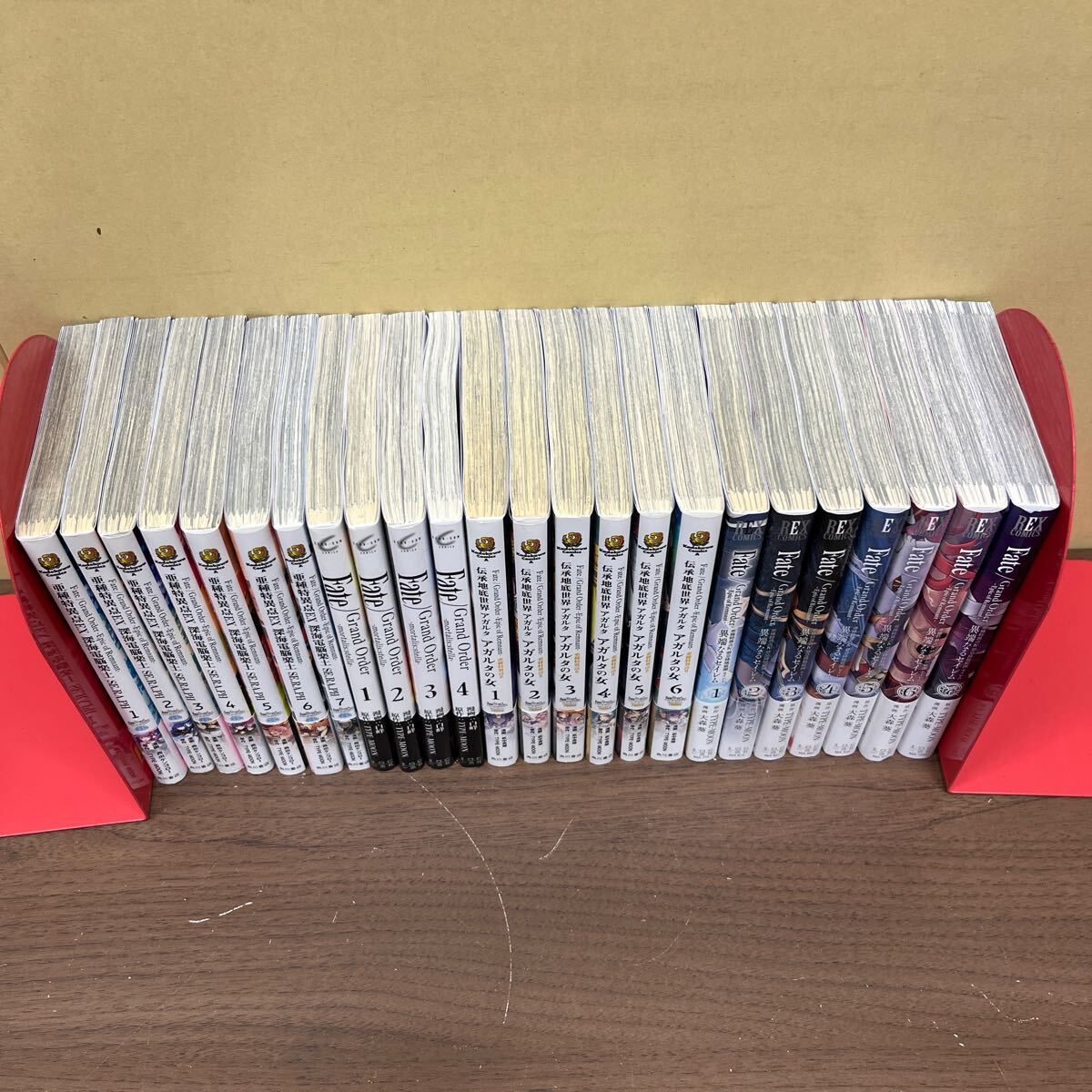 Fate/Grand Order 各コミック まとめ売り TYPE-MOON カワグチタケシ 白峰 講談社 角川書店 一迅社/古本/タイトル状態は画像で確認を/NCで の画像9