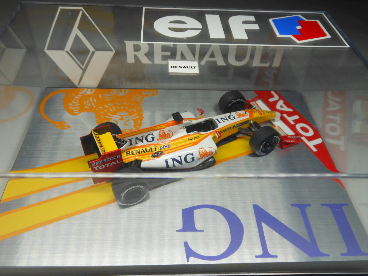 ミニチャンプス 1/43 ルノー R29… ＃7 フェルナンド・アロンソ …オフィシャル・ショウカー 2009_画像8