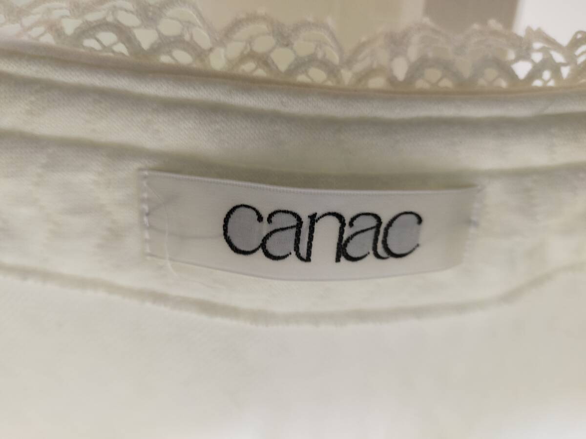 CANAC flower motif gown race M