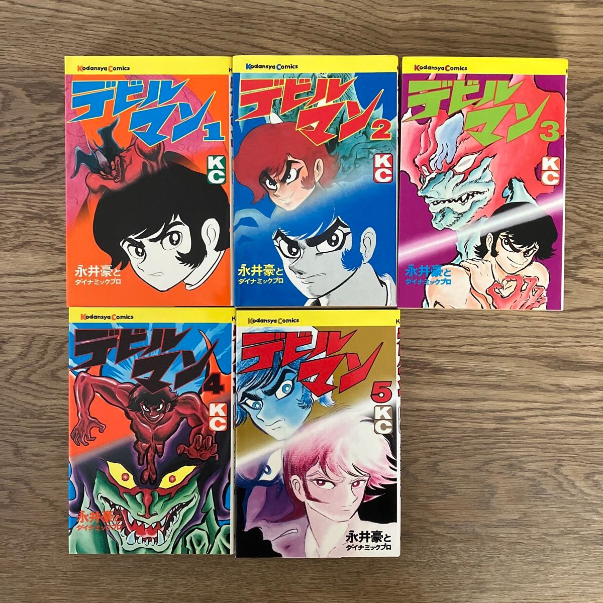 講談社KC 旧版 デビルマン 全5巻 永井豪|Yahoo!フリマ(旧 講談社KC 旧版 デビルマン 全5巻 永井豪|Yahoo!フリマ(旧