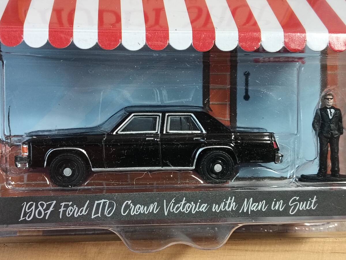 ■未開封■ GREENLIGHT 1/64 1987 Ford LTD Crown Victoria メン・イン・ブラック? グリーンライトの画像2