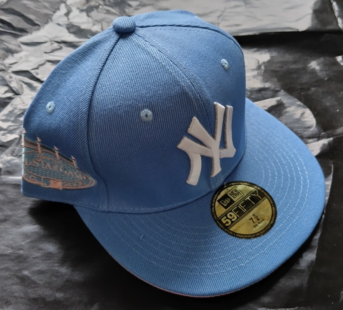 ニューヨーク ヤンキース ニューエラ キャップ 帽子 59FIFTY 7 5/8 60.6cm オールスター サイドパッチ リンゴ 水色 ピンクの画像1