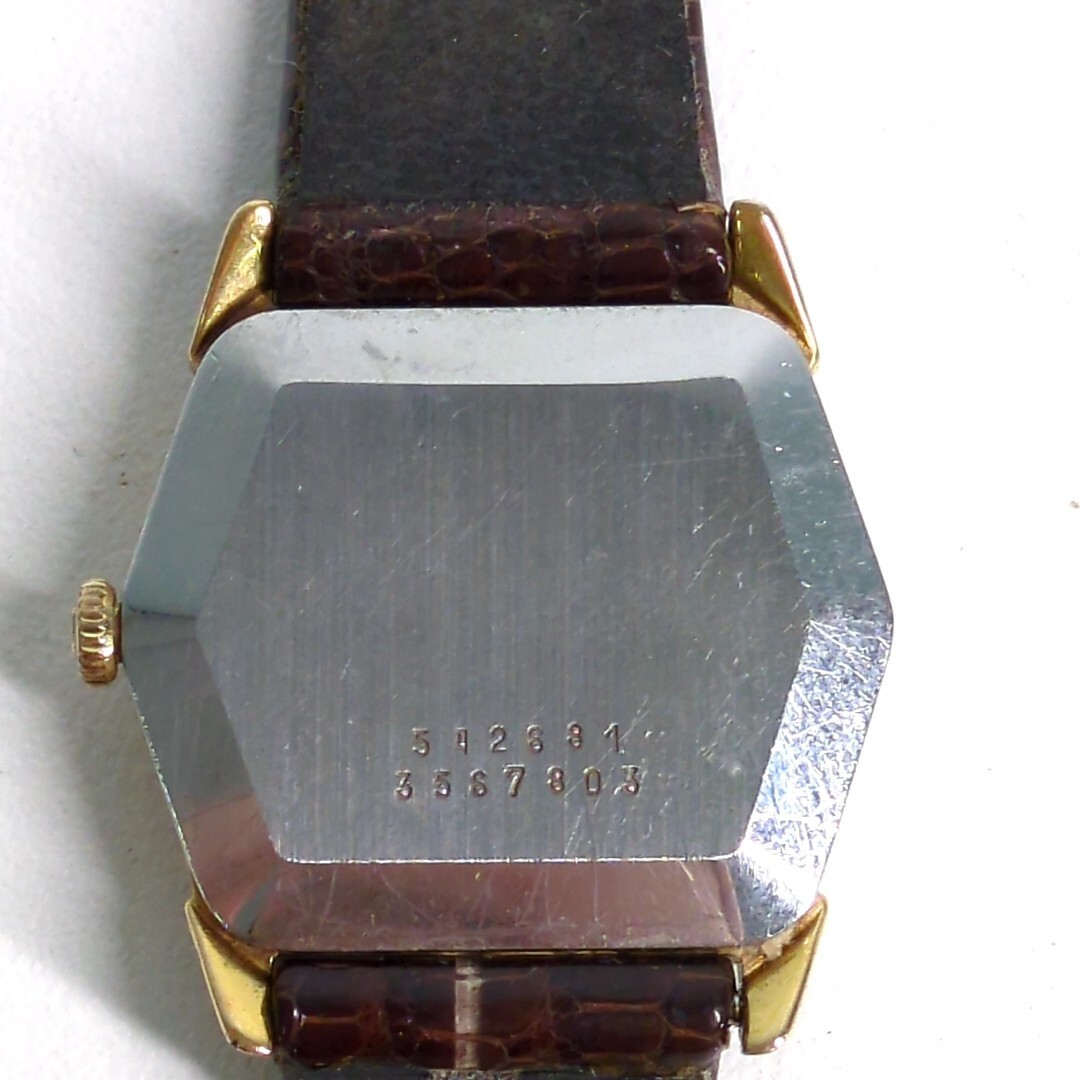 【動作品】universalgeneve ユニバーサルジュネーブ 手巻き ゴールド文字盤 スクエア H0514_画像6