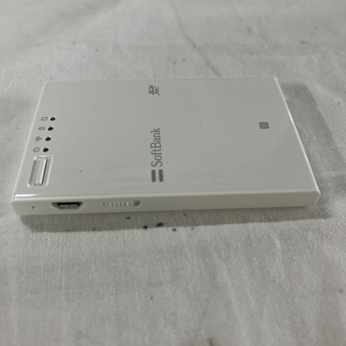 ▲ SoftBank ソフトバンク セレクション ワイヤレス SDカードリーダー & ライター Android iPhone ルーター不要 バックアップ 【OTUS-318】_画像3