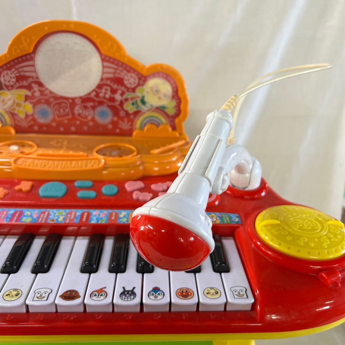 アンパンマン いっしょにステージ ミュージックショー ピアノ キーボード おもちゃ キラ ピカ 楽器 【otus-353】_画像4