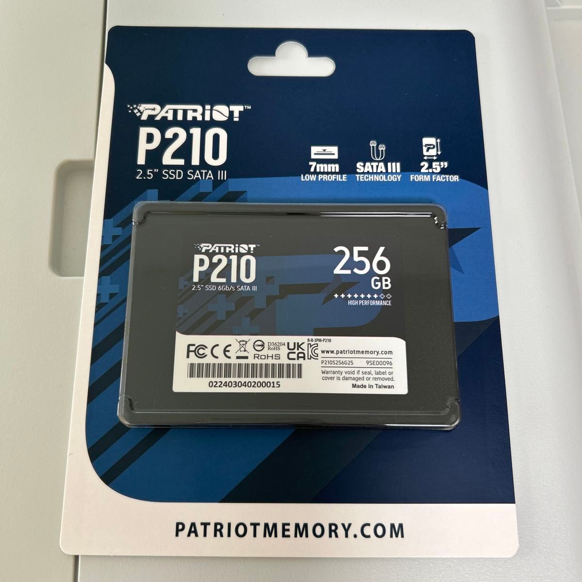 【未使用品】Patriot Memory P210 256GB SATA3 内蔵型SSD 6Gb/s 2.5インチ 7mm