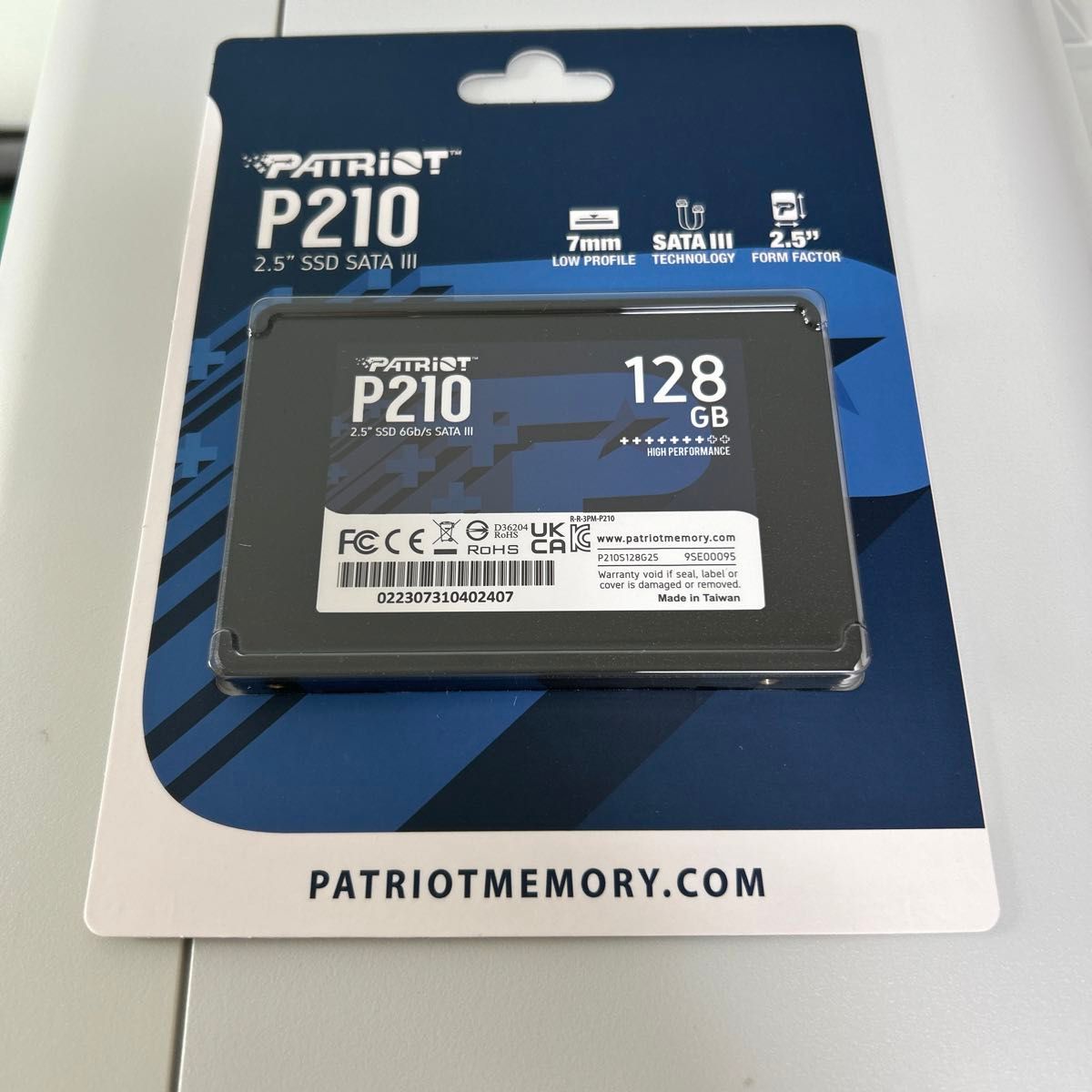 Patriot Memory P210 128GB SATA3 内蔵型SSD 6Gb/s 2.5インチ 7mm