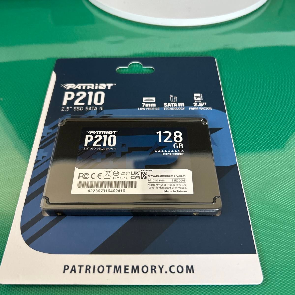 【新品未使用】Patriot Memory P210 128GB SATA3 内蔵型SSD 6Gb/s 2.5インチ 7mm
