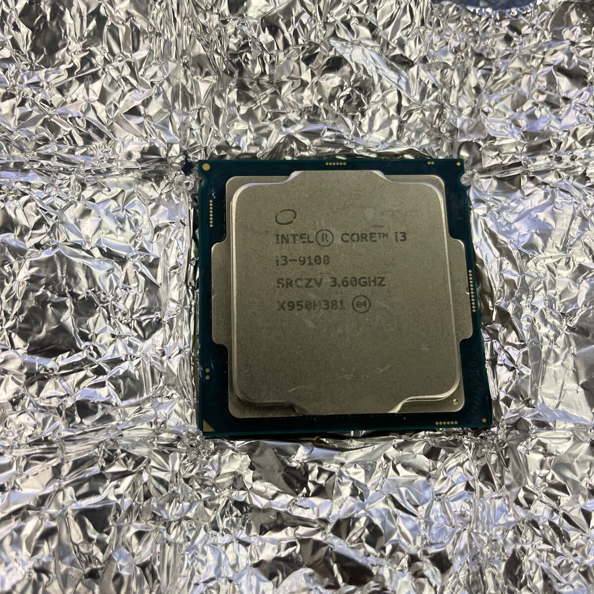cpu Intel Core i3 9100 ddr4-3200 8G×2枚 稼動品の画像1