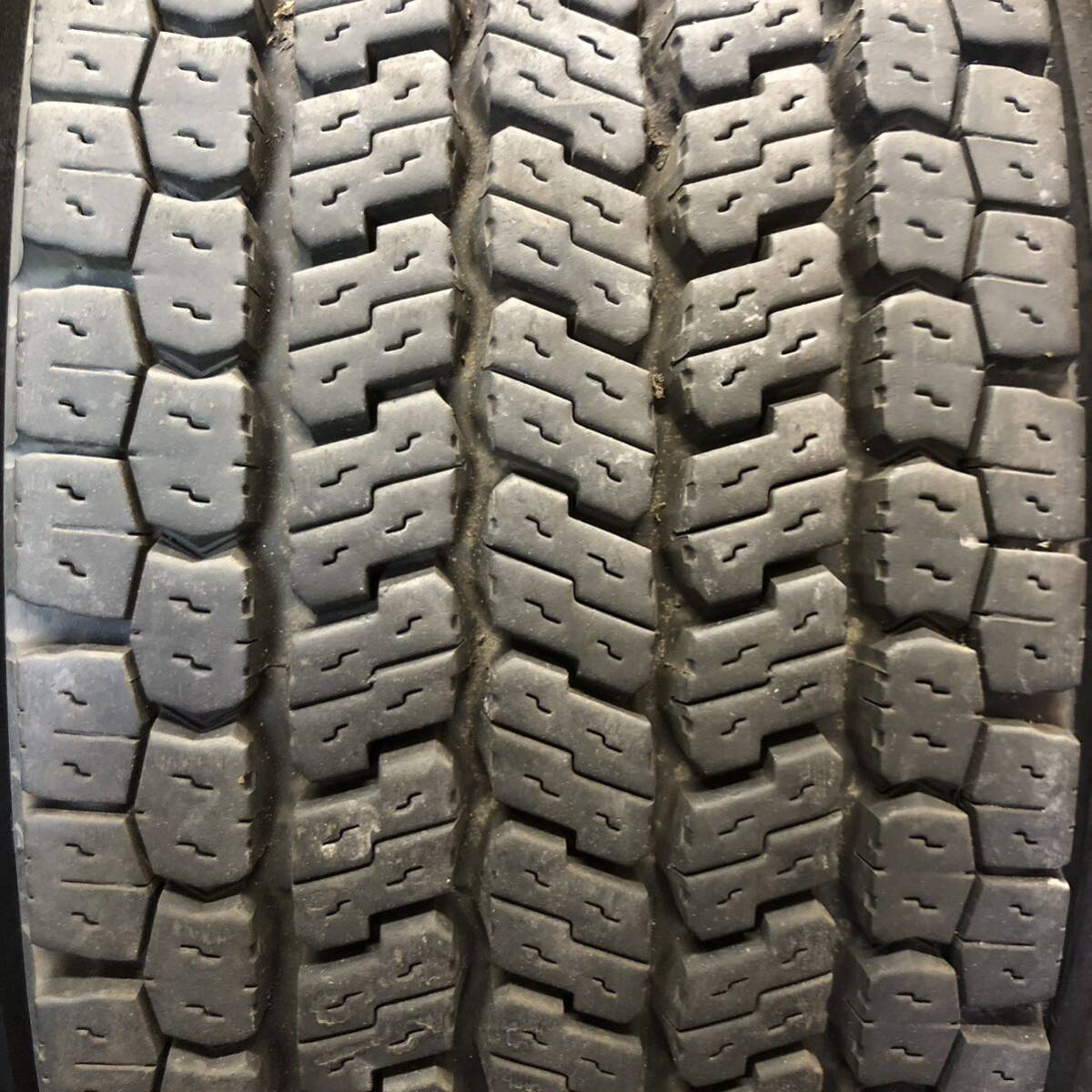 YOKOHAMA　ZEN　902ZE　265/60R22.5　143/140J　極上バリ山6本価格　G-111　福岡　★倉庫保管品★超バリ溝17㎜UP★格安スタート★_画像6