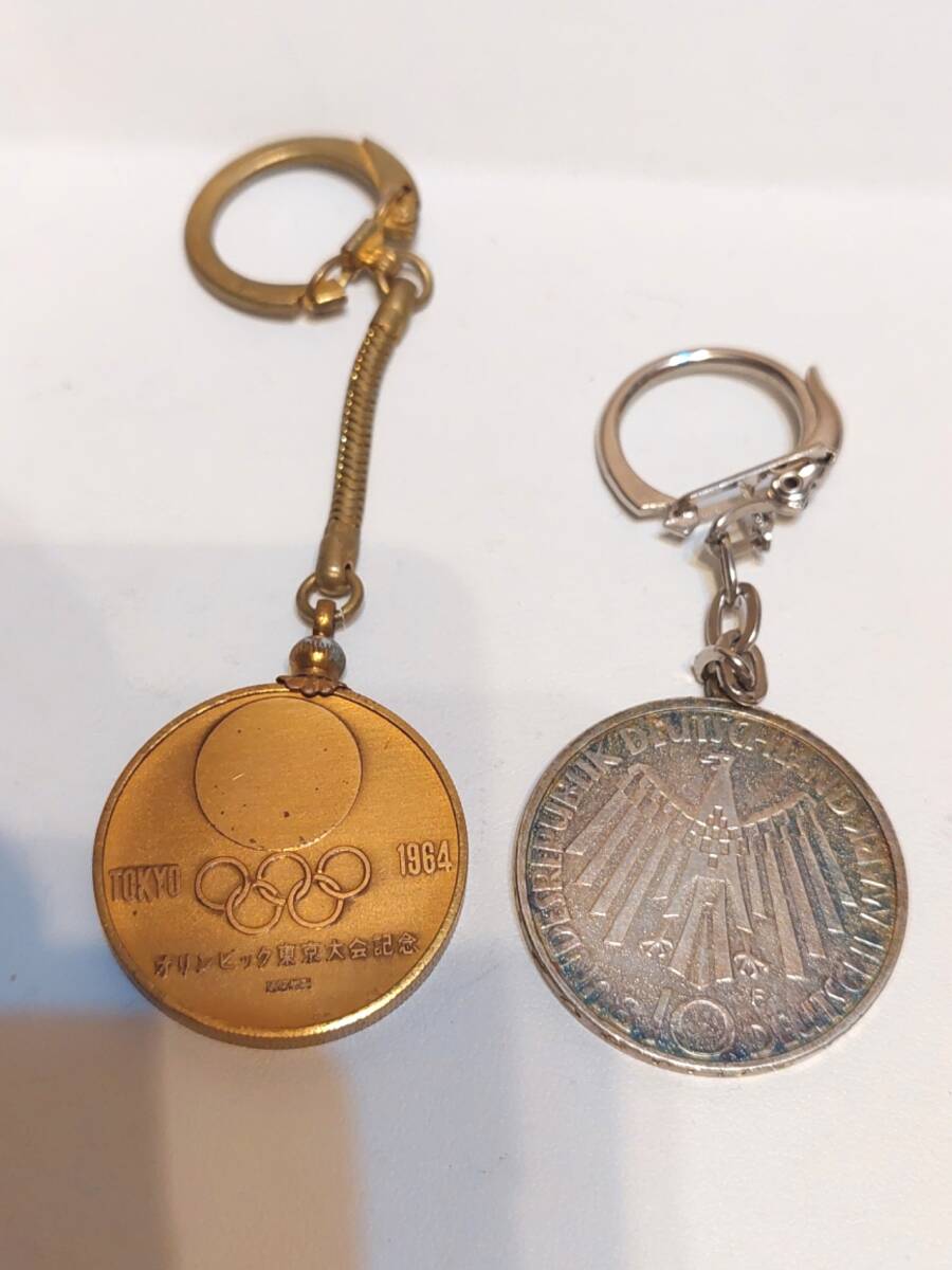 1964年 東京オリンピック 記念メダル 変色あり キーホルダー_画像4