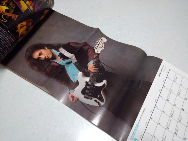 ●　ヤングギター 1989年8月号 ピンナップ付 MR.BIG /ジョージ・リンチ/ジギー/ピンククラウド　YOUNG GUITAR　※管理番号 pa3378_画像2