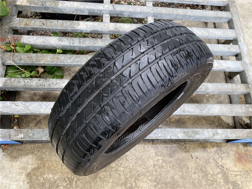 toyo tires トヨタイヤ 175/65R14 82s 2017 タイヤ１本 中古 引き取り対応_画像2