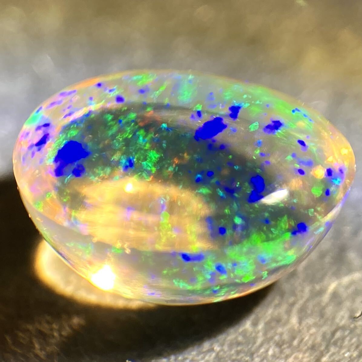 遊色効果抜群!!〔天然オパール1.473ct〕m 8.67×6.19mm ルース 裸石 opal 宝石 ジュエリー jewerly_画像3