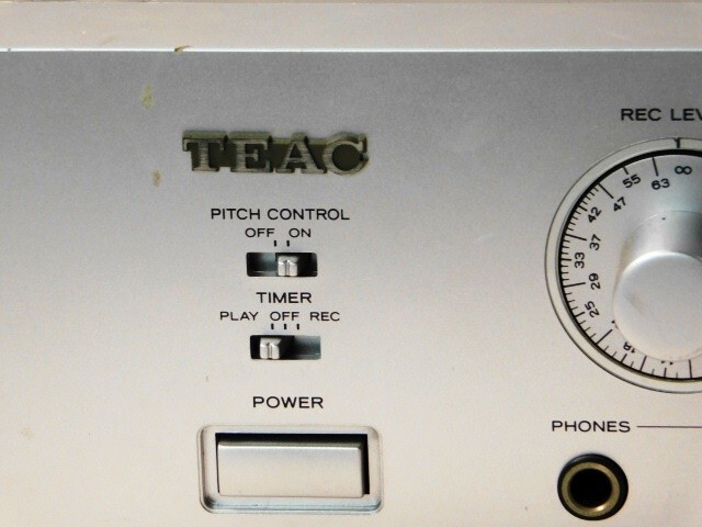 Y323★TEAC /MD-5MKII/MDデッキ/ティアック/MINIDISC DECK/MDプレーヤー レコーダー/ティアック/ジャンク/2008年製/送料870円〜の画像3