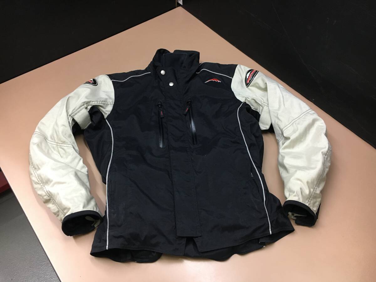 K139[08]K14( Western-style clothes ) used Kushitani winter jacket /NO.K-2585-2008-1/L size * protector none 5/15 exhibition 