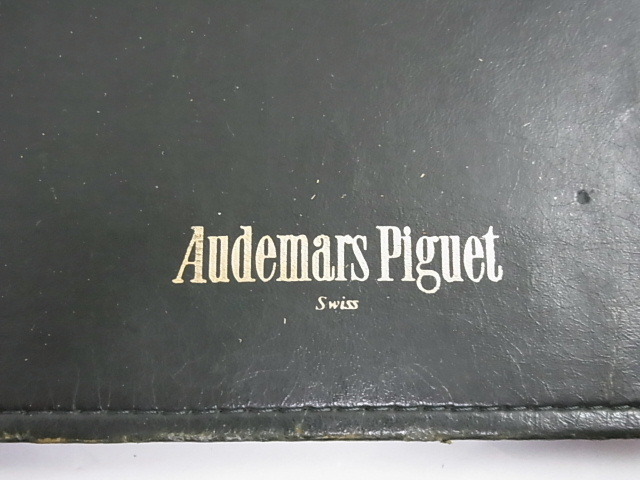 Audemars　Piguet　オーデマ・ピゲ　腕時計保証書と保証書ケース　７_画像6