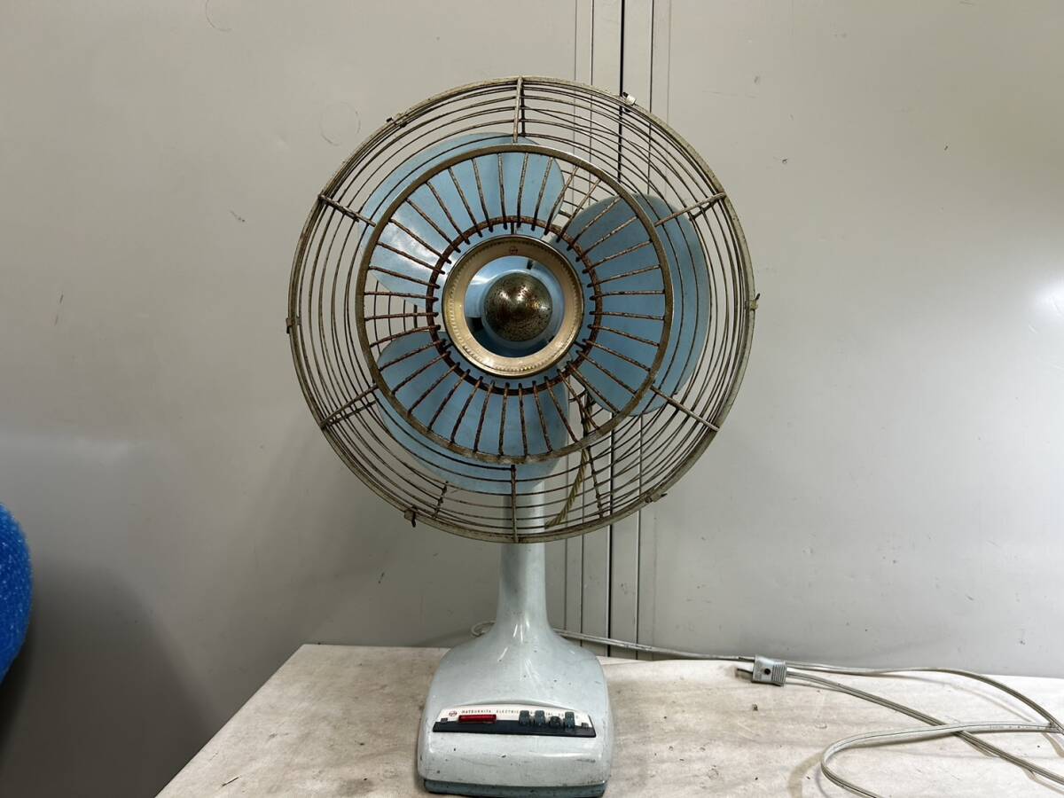 (32) retro National National electric fan 30FB that time thing 