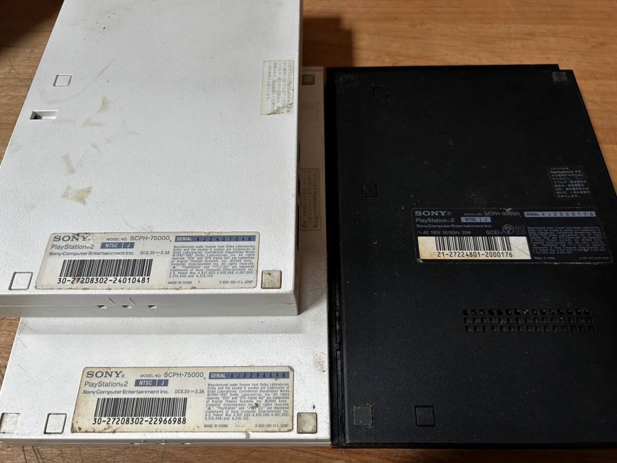 （51）SONY ソニー PS2 PS2薄型 本体 7個まとめ売り SCPH-15000 30000 75000 90000 動作未確認 _画像6