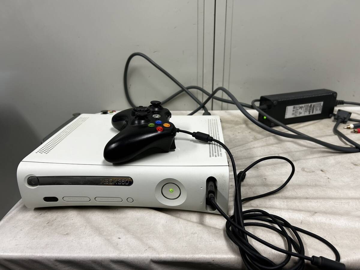 （64）Xbox360 本体 コントローラー ソフト まとめ売り 動作未確認_画像4