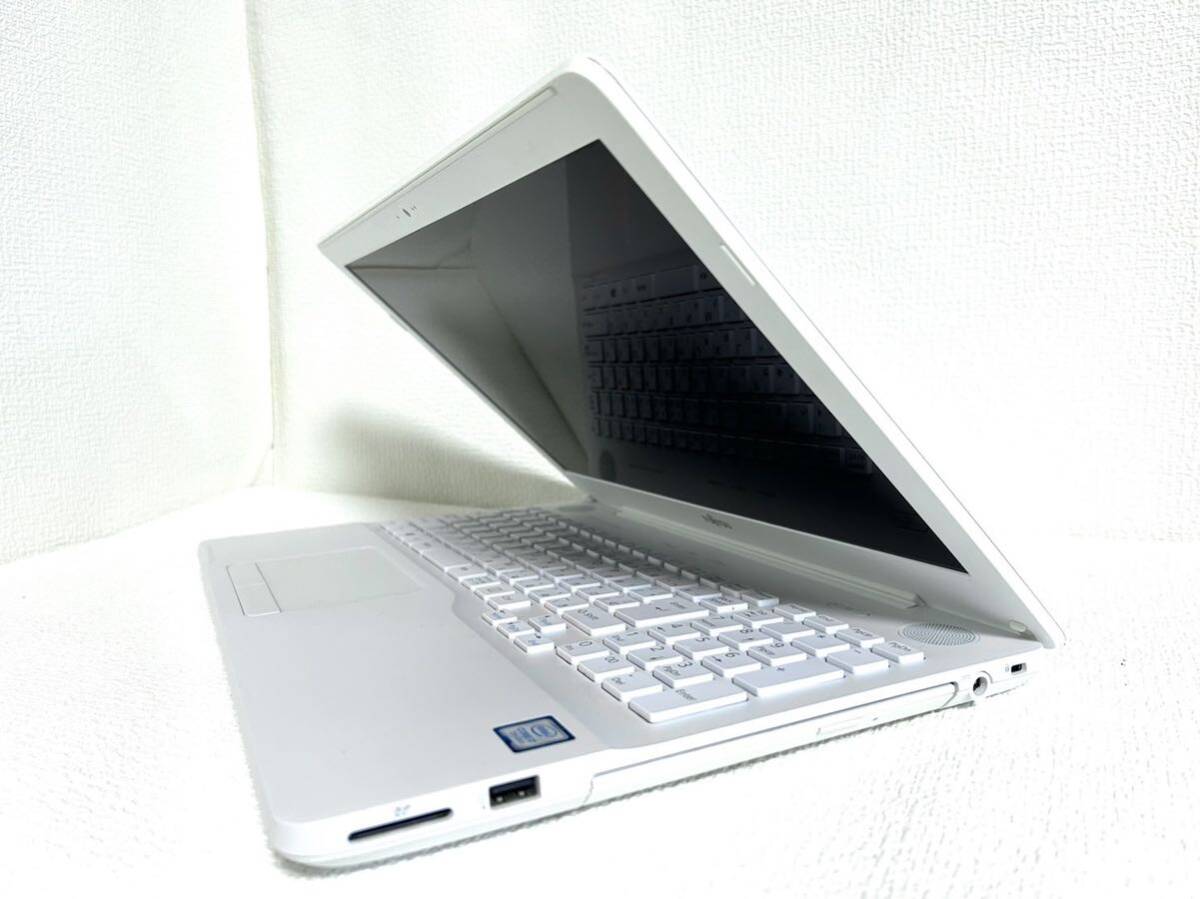 ◆良品◆富士通 LIFEBOOK FMVWD1A17W/WA1/D1 Win11 Intel Core i7 7700HQ/メモリ16GB/SSD 1TB/1366x768〈F006〉 _画像3