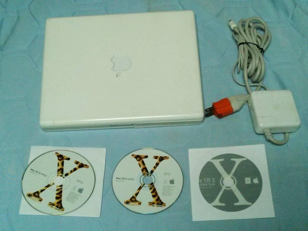Apple iBook G3 900MHz/256MB/40GB 12inch Junk screen is defective.? body is raw ......? AC adapter &Mac OS10.2. CD attached 