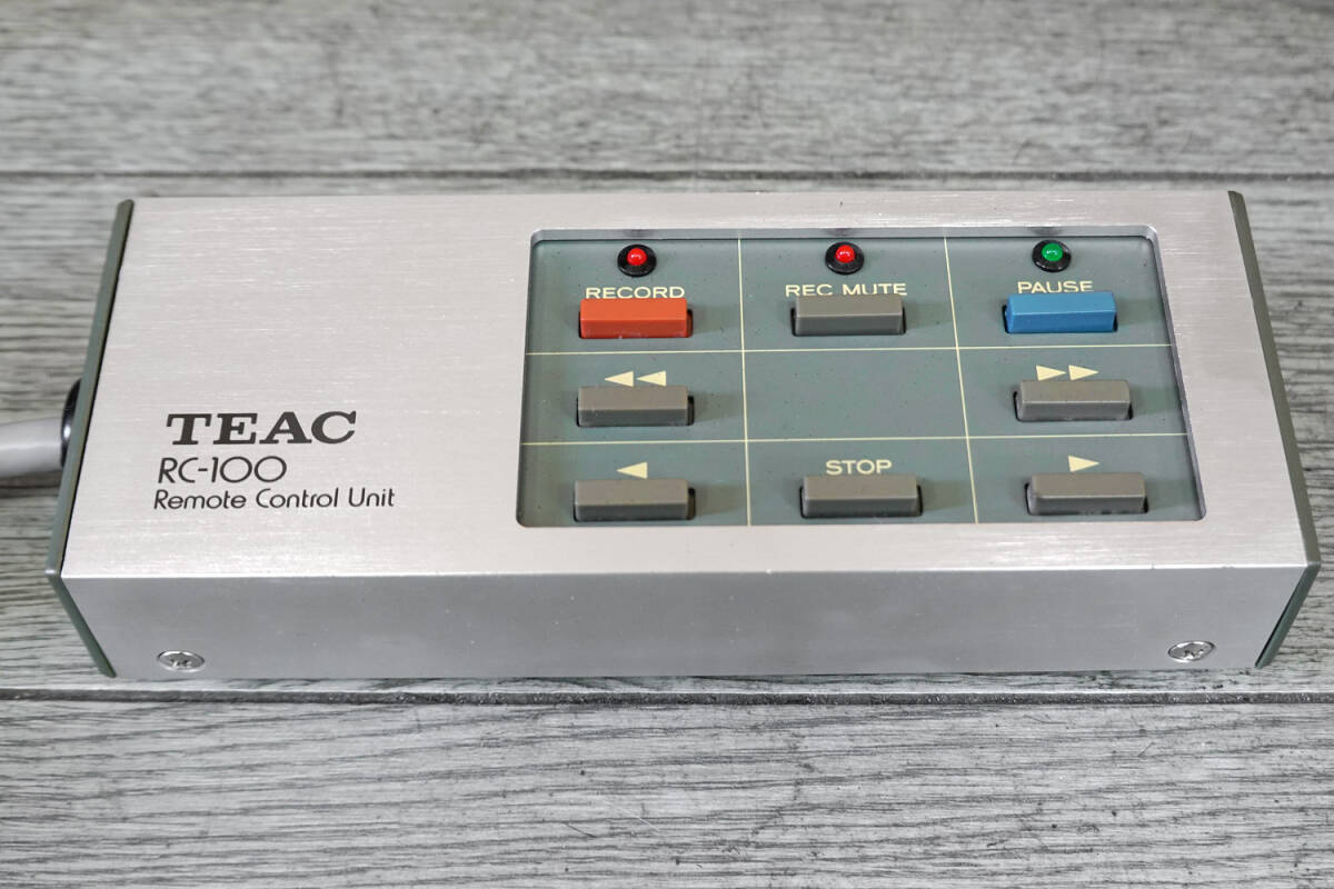 ■　TEAC　RC-100　Xシリーズ用リモコン　■_画像1