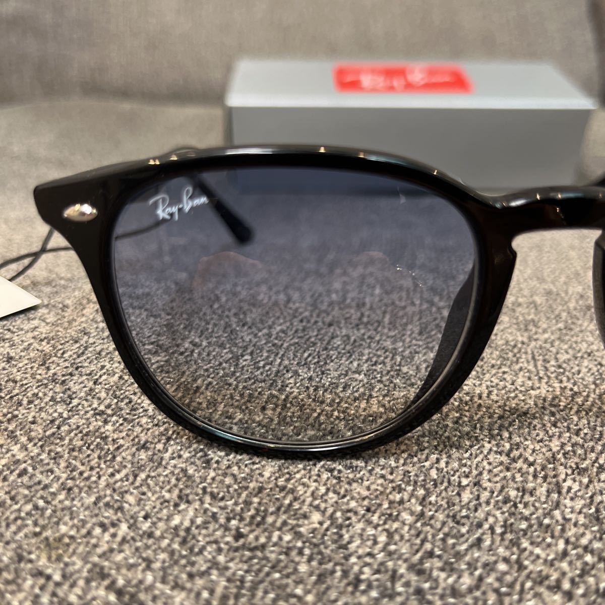 正規品　RayBan レイバン　サングラス　RB4259F 601/19 53 ブラック/ライトブルーグラデーション 正規品 アジアフィット　ケース黒