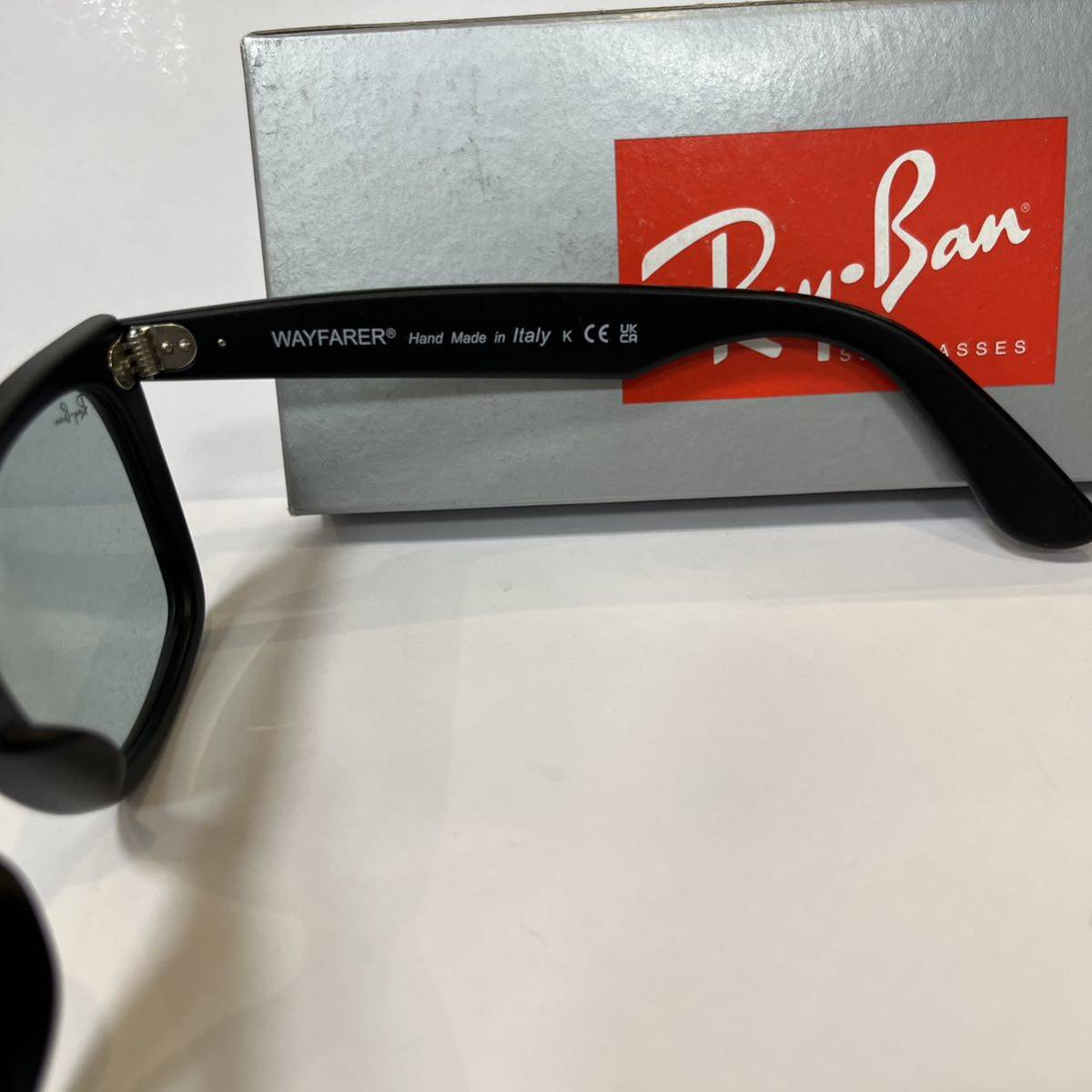 正規品RayBan レイバン ウェイファーラー WAYFARER RB2140F 601/SR5 52 マットブラック/ライトグレイ　アジアンフィット 正規品ケース黒　