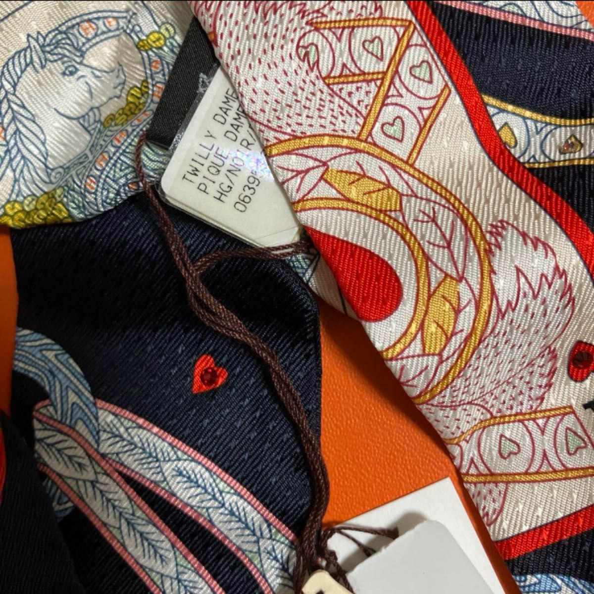 エルメス ツイリー 正規品 ハートのクイーン 新品タグ付|Yahoo エルメス ツイリー 正規品 ハートのクイーン 新品タグ付|Yahoo