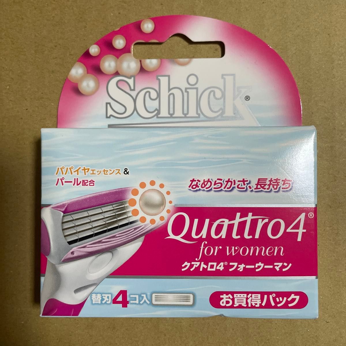 クアトロ 4フォーウーマン 替刃 （4個入） 女性用 カミソリ 剃刀 シック Schick ロングセラー 1個