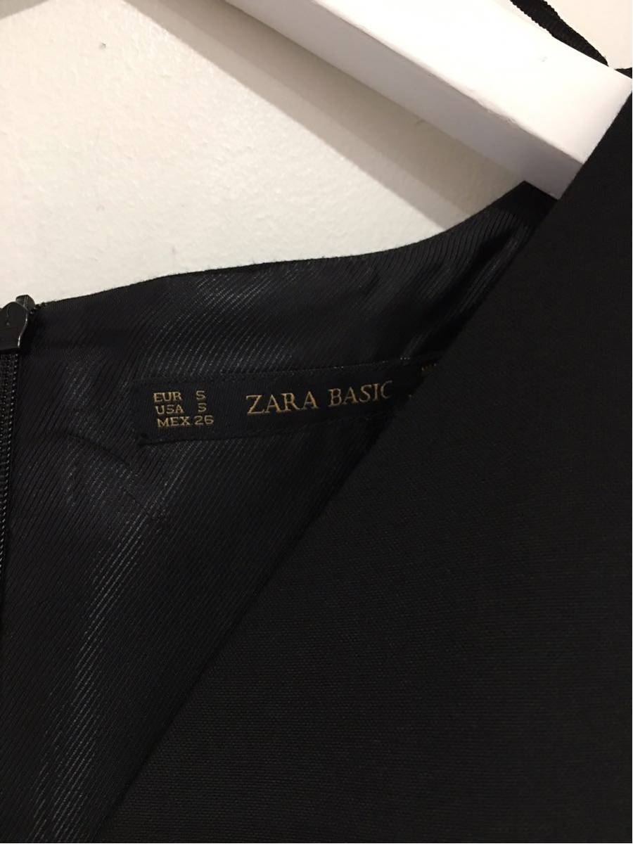 ★新品タグ付き　ZARABASIC　ザラ　ワンピース　タイト　ドレス　ブラック　黒　S_画像4