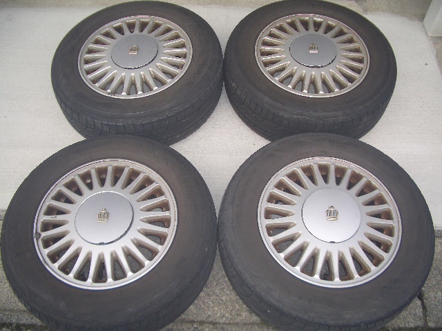 *205/65R15( 5 hole )5 pcs set ( preliminary 1 collection .)CROWN~ original aluminium wheel & tire 5 pcs set * corresponding car make S-150~170 series other * beautiful goods cap attaching 