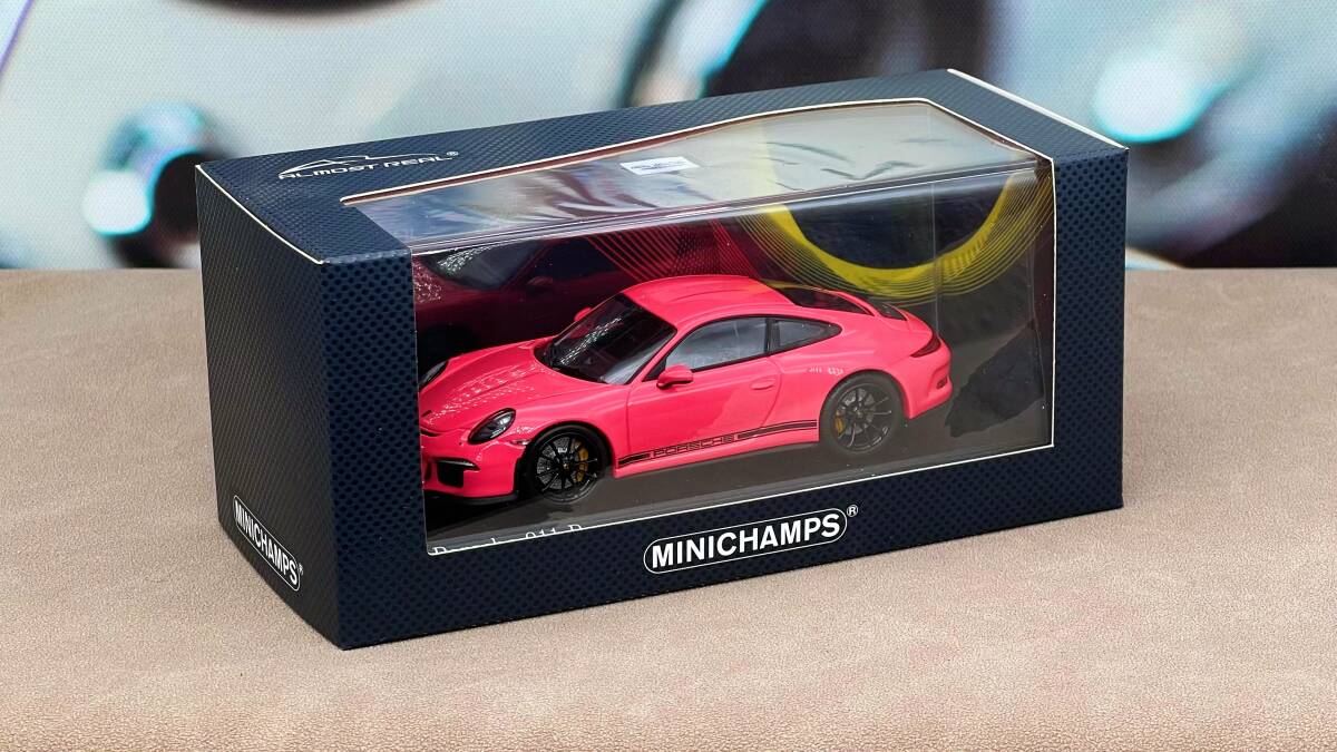 PMAミニチャンブス Minichamps 1/43 特注 ポルシェ Porsche 911R 2016 ピンク 399台限定 413 066269_画像2