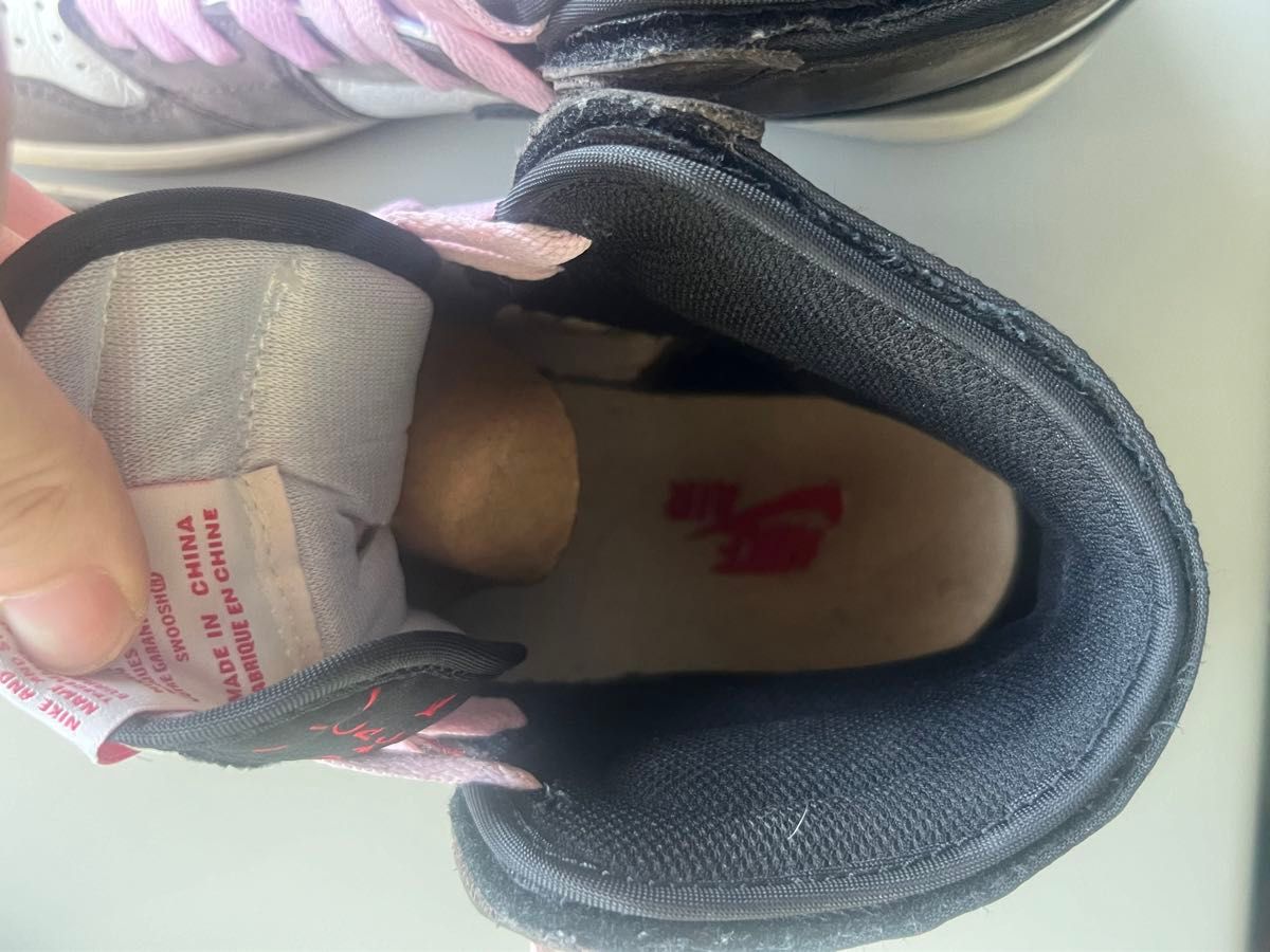 早い者勝ち】NIKE エアジョーダン1 トラヴィススコット 値下大 早い者勝ち】NIKE エアジョーダン1 トラヴィススコット 値下大