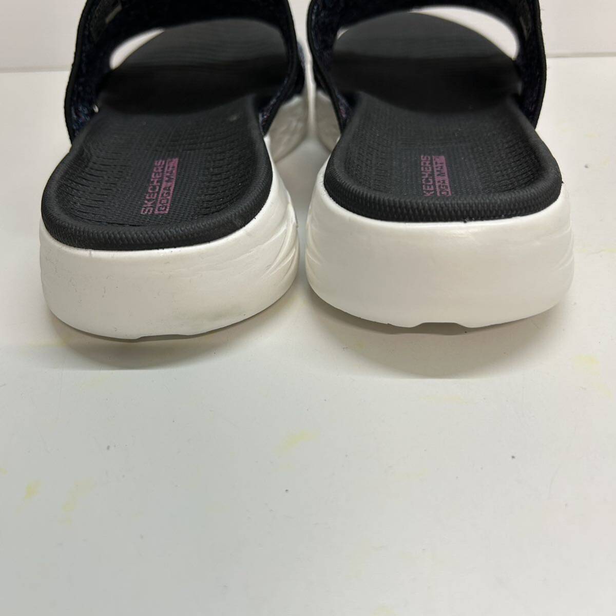 C687 SKECHERS スケッチャーズ レディース サンダル US7 24cm マルチカラー 布地 美品_画像9