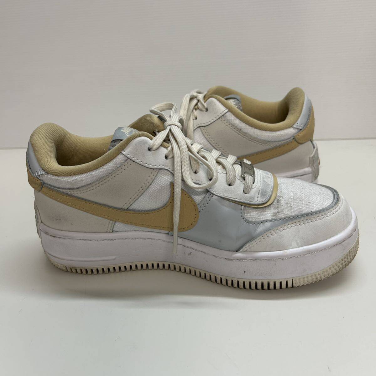 C970 NIKE ナイキ AIR FORCE 1 エアフォースワン レディース 厚底スニーカー US6 23cm ホワイト ベージュ_画像5