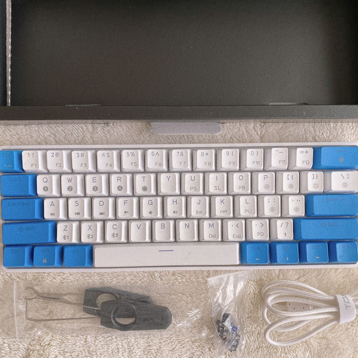 Tmkb GK61二色60% メカニカルキーボード61キー ゲーミングキーボード