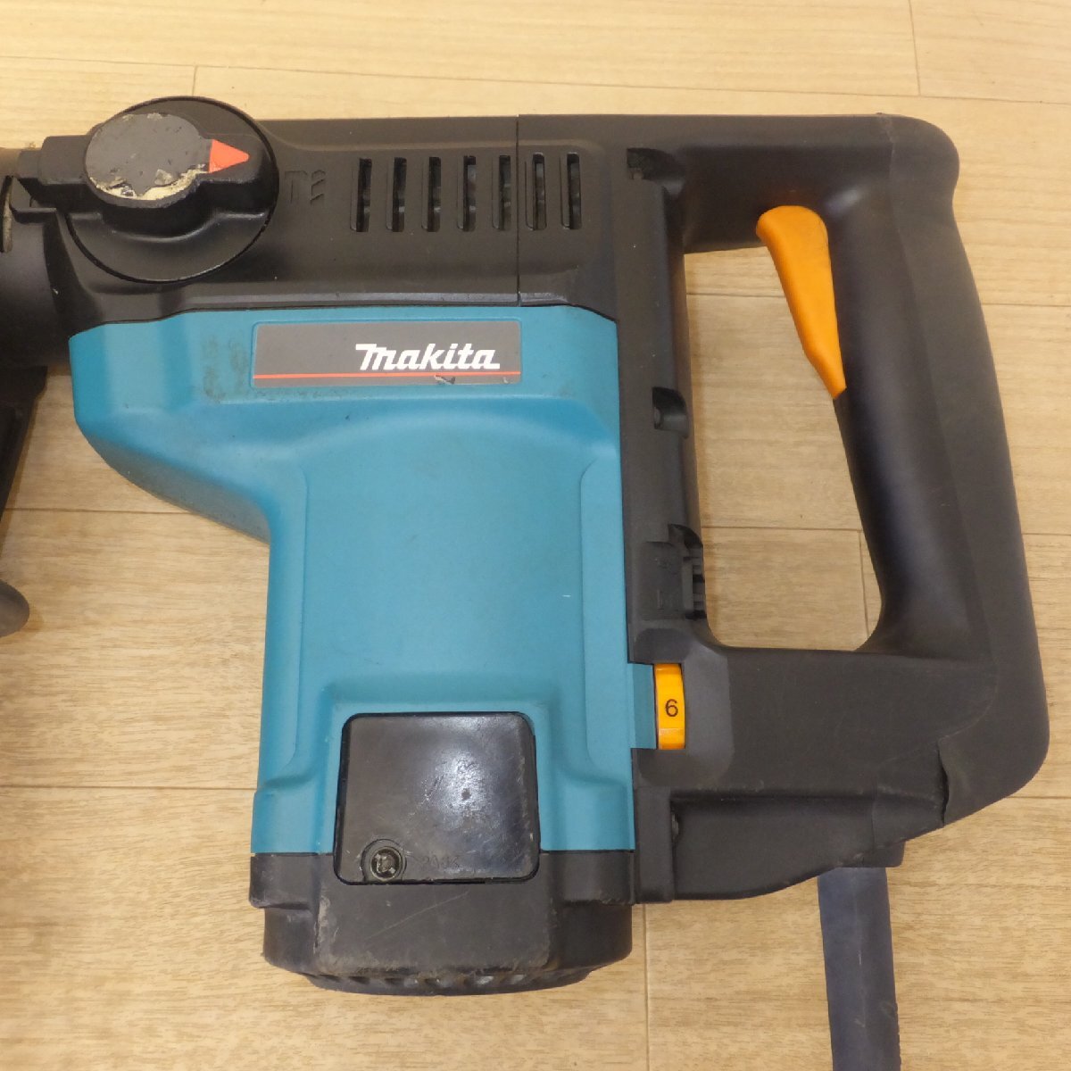 Yahoo!オークション - マキタ makita 40mm ハンマドリル HR4000C Yahoo!オークション - マキタ makita 40mm ハンマドリル HR4000C