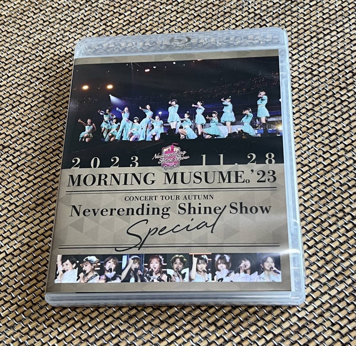 【中古】モーニング娘。'23 コンサートツアー秋「Neverending Shine Show」SPECIAL (Blu-ray)_画像1