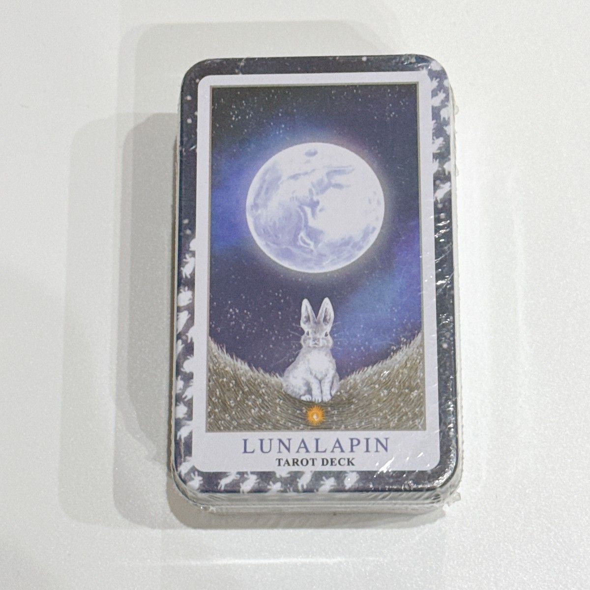 タロットカード LUNALAPIN TAROT DECK　兎　うさぎ 月下 星 夜空　缶ケース