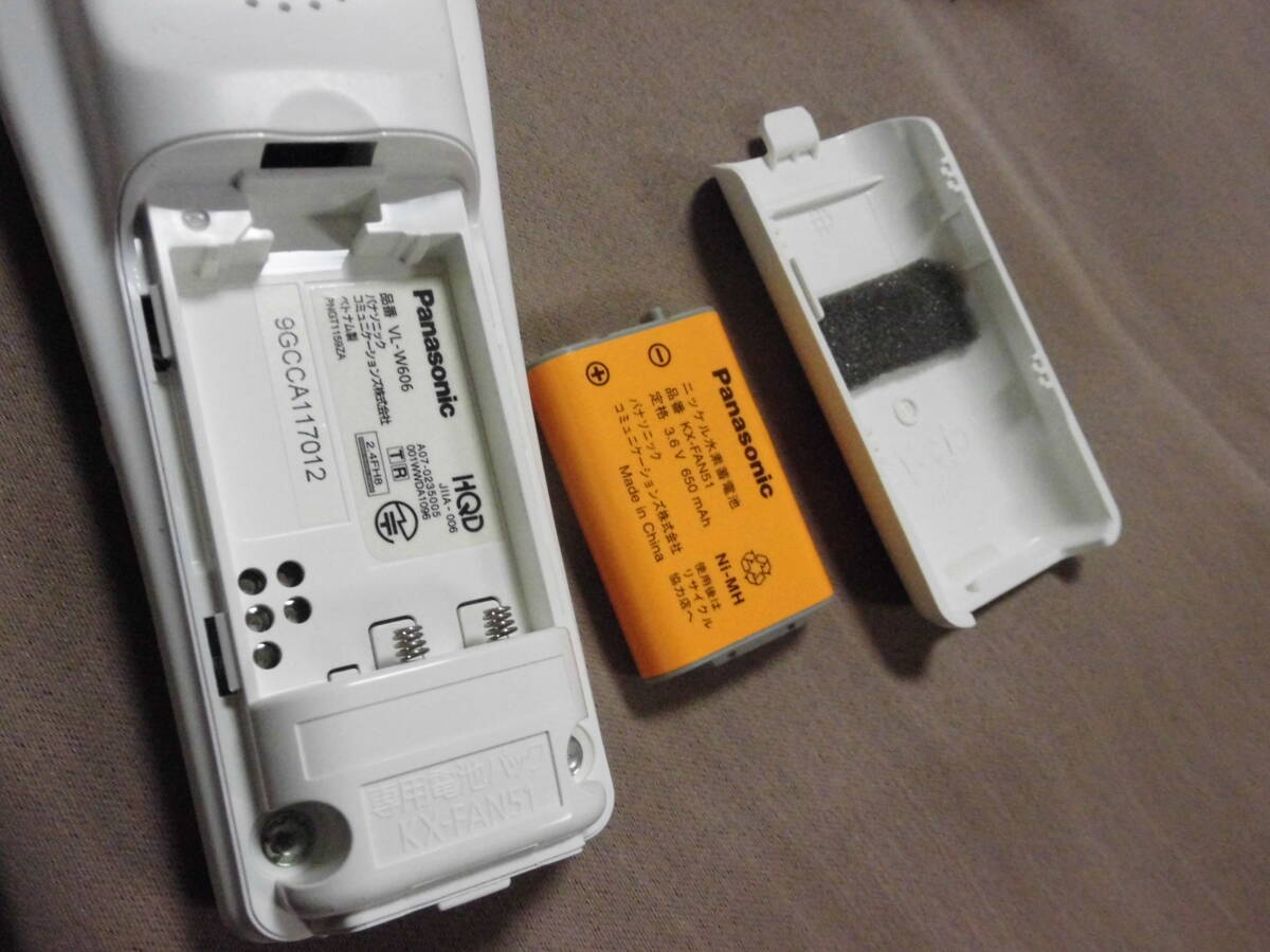 Panasonic беспроводной монитор беспроводная телефонная трубка VL-W606 зарядка,AC адаптор, перезаряжаемая батарея есть рабочий товар 