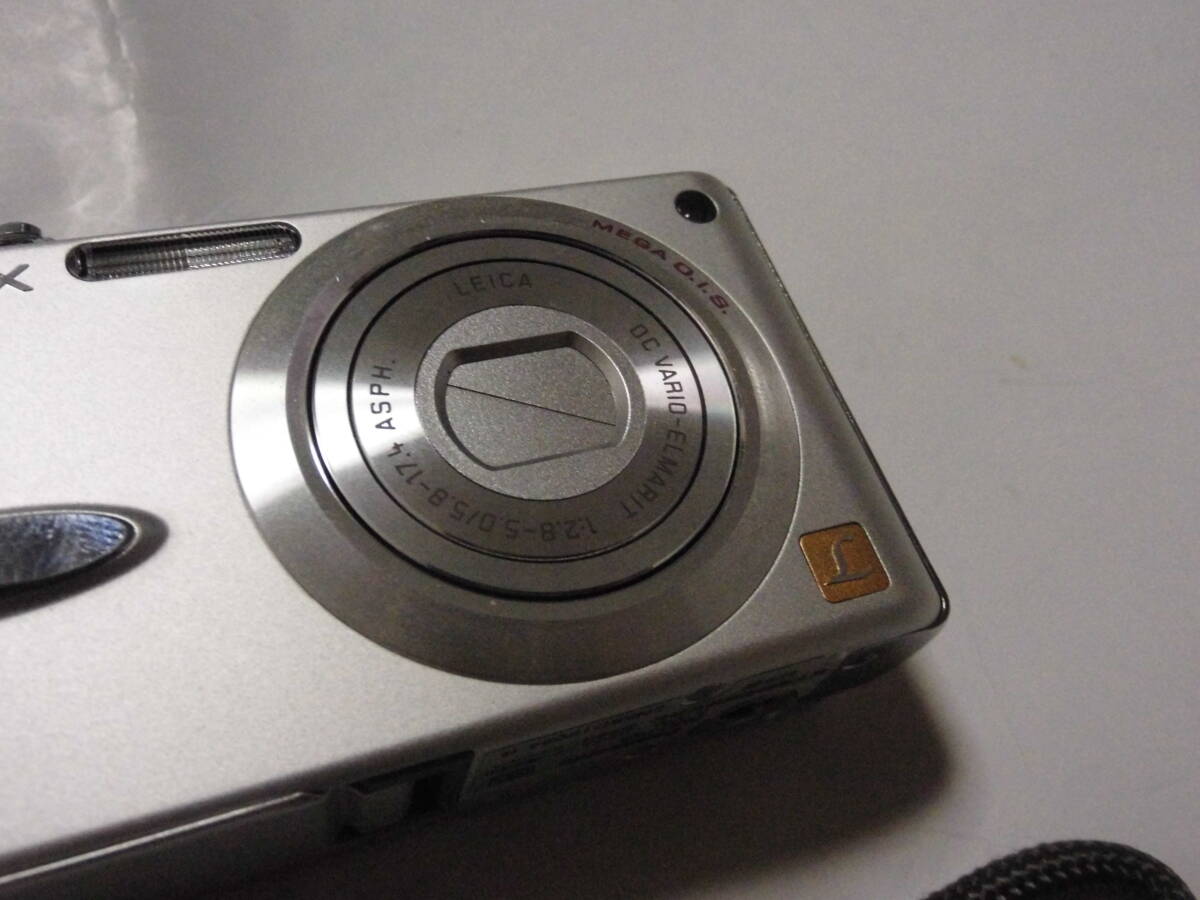 Panasonic デジタルカメラ LUMIX 　DMC-FX8 　綺麗で再生OK　現状品_画像2
