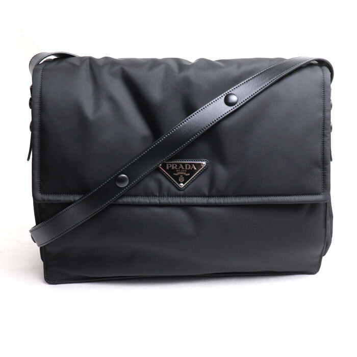 PRADA プラダ Re-Nylon ラージ パデッド ショルダーバッグ ブラック 1BD256 RDLN F0002 ユニセックス 中古 美品_画像1