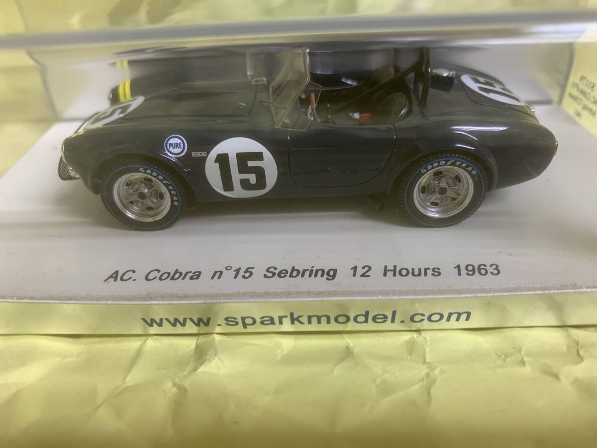 AC. COBRA No.15 Sebring 12hours 1963 ミニカー　EBBRO_画像1